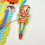 Mandala Parrot Needle Minder