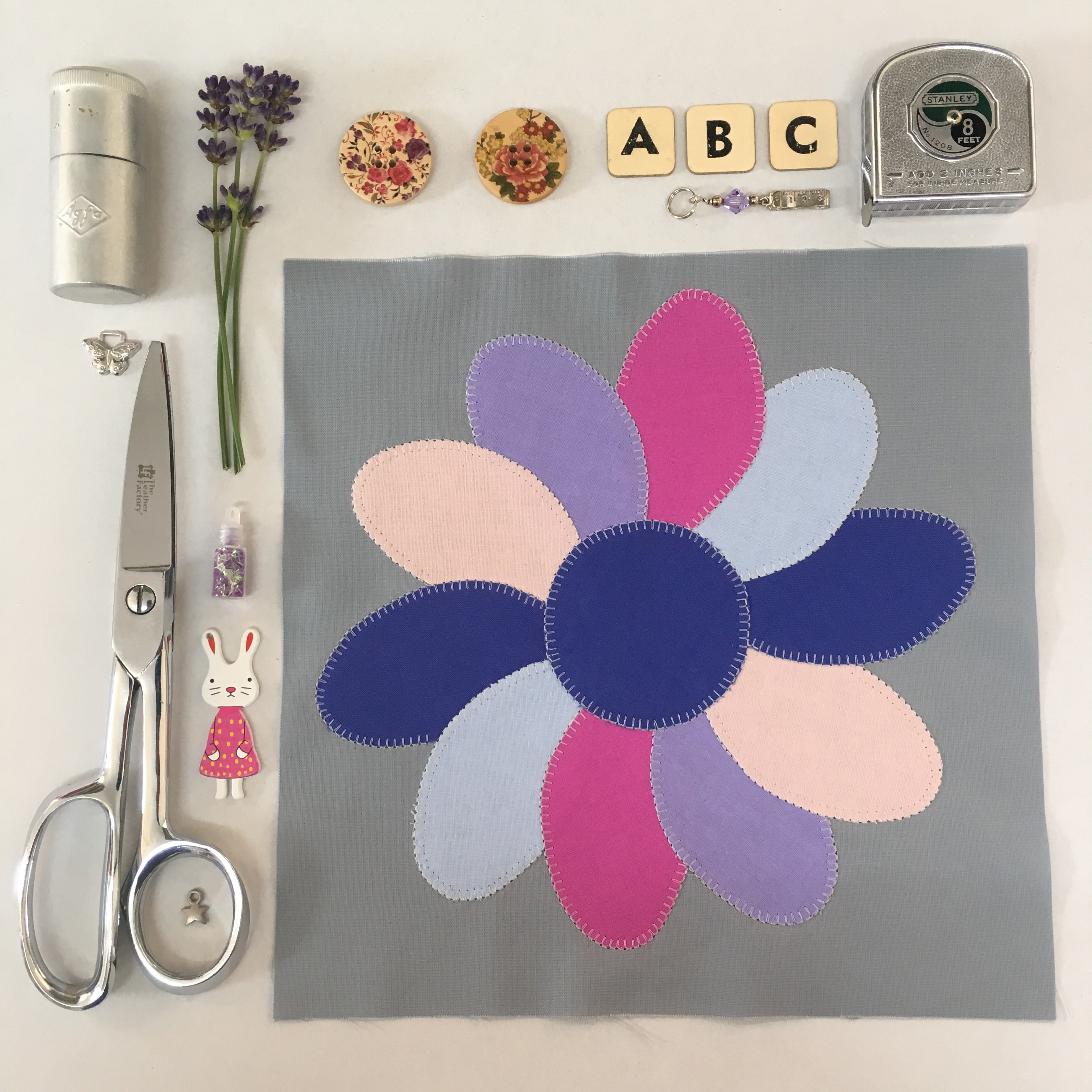 Reimagined Red Manor House Quilt Pattern by Jenni Smith